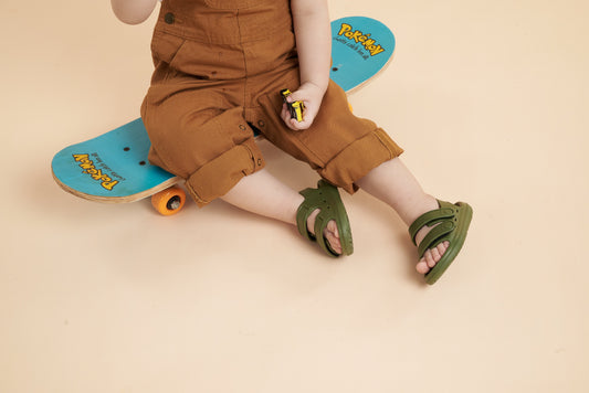 Independent Kids: Shoe On, Strap Up—Coaching Without Power Struggles